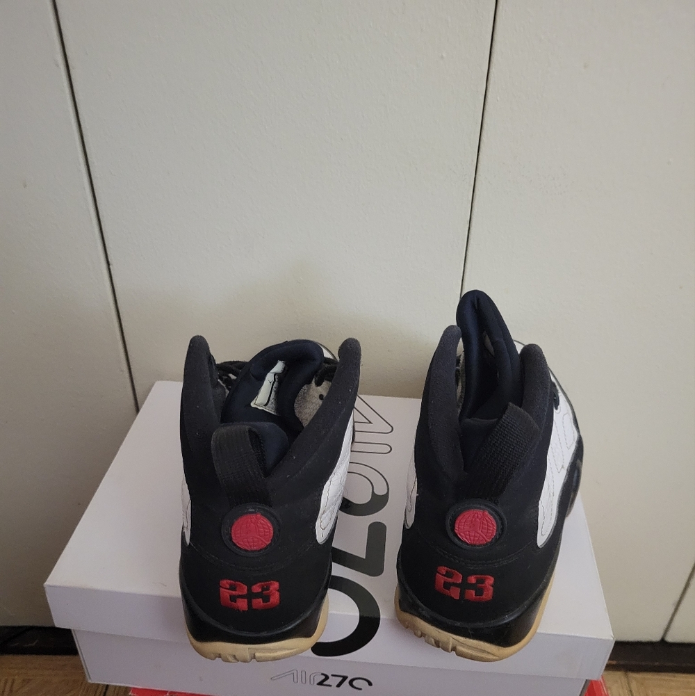 Retro Jordan. Black and White with Red Accents